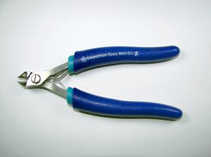 Swanstrom S330 Needle Nose Pliers (Smooth Jaw)