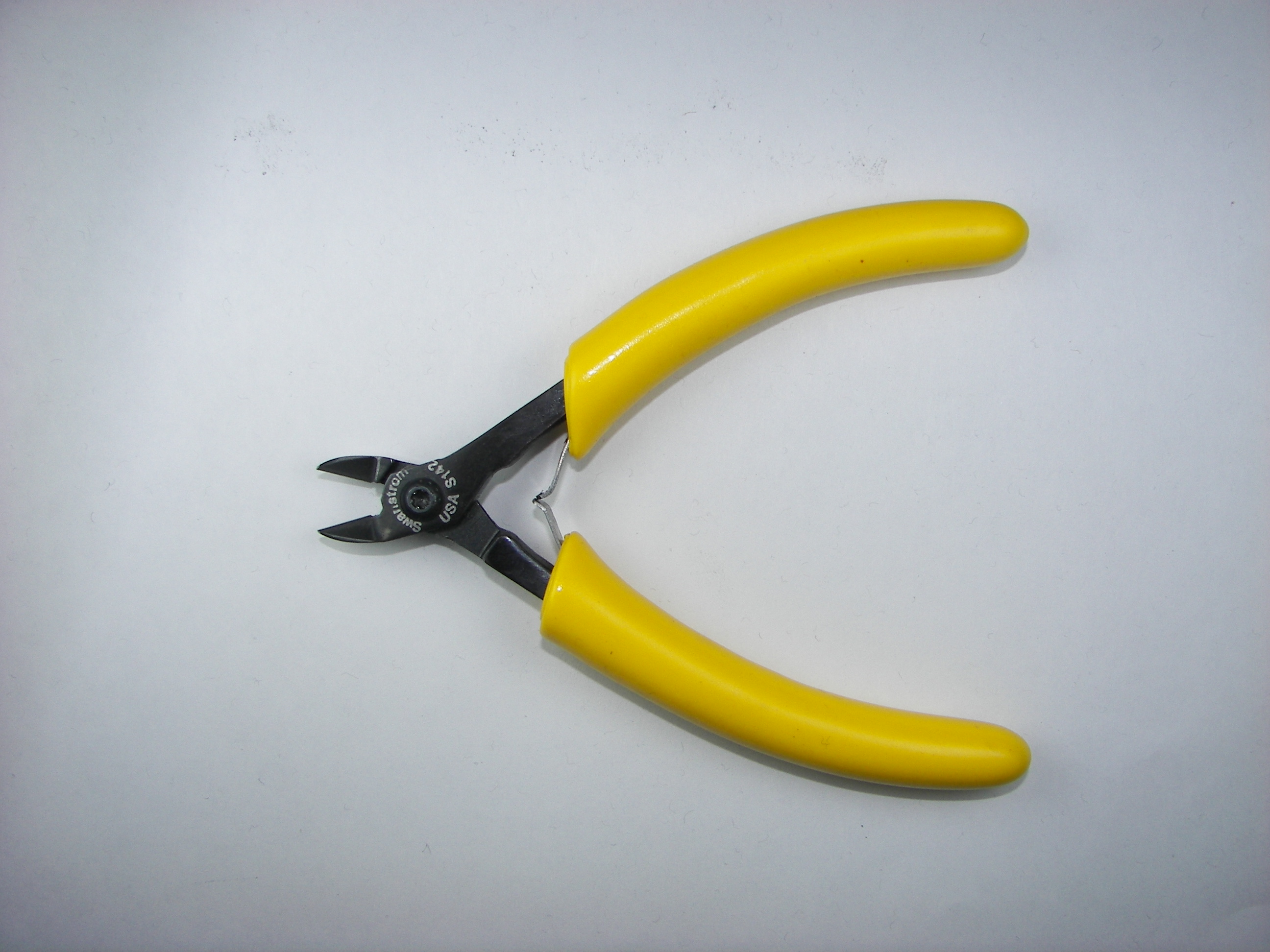 Swanstrom S142, Oval, MicroHead, SuperFlush Cutter.