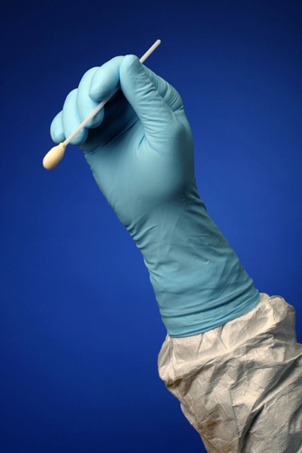 TechNiGlove STN2001W Small White Sterile Nitrile Gloves
